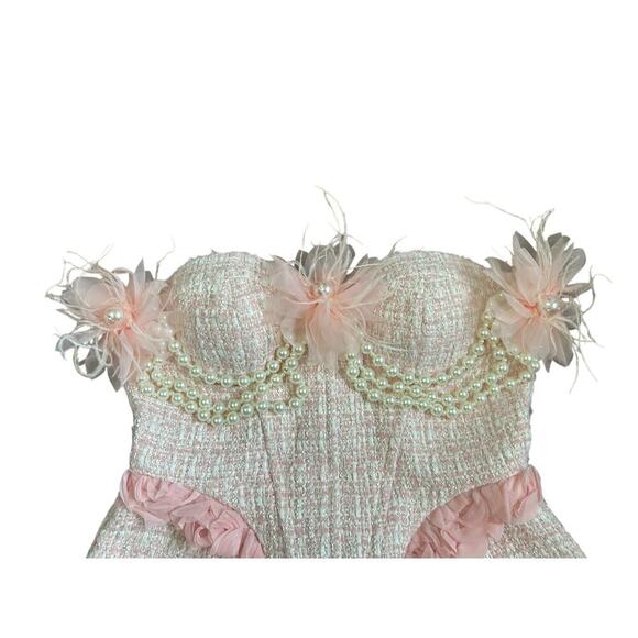 Akira Metallic Stitching Feminine Strapless Pearls Pretty In Pink Tweed Romper M - Picture 4 of 13
